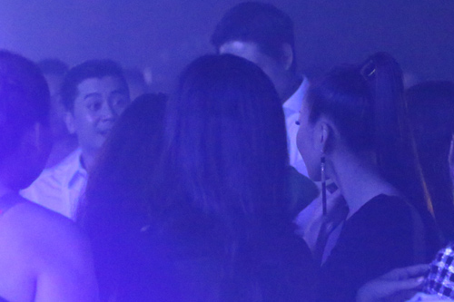 lo dien nguoi yeu cua sieu mau thanh hang - 5