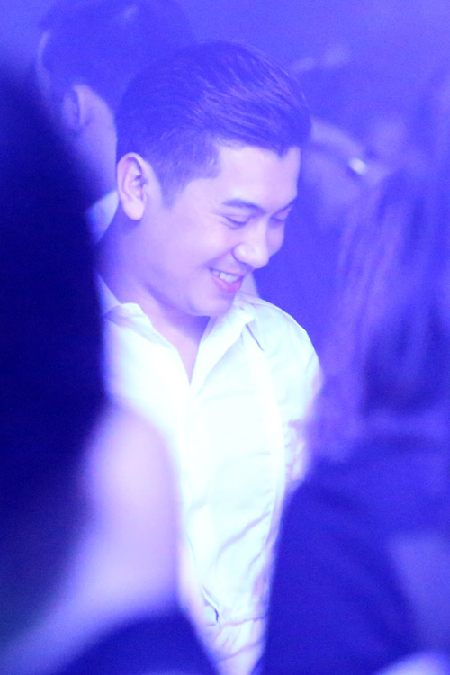 lo dien nguoi yeu cua sieu mau thanh hang - 7