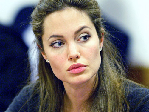 3 "nguyên tắc quyến rũ" của Angelina Jolie - 14