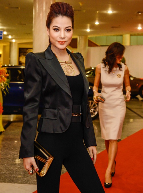 ha tang, thuy tien "noi ban bat" tren tham do - 12