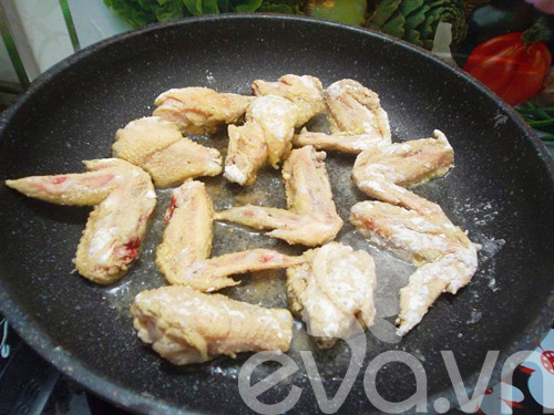 Đậm đà cánh gà chiên nước mắm - 5