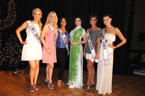 quy ba kim hong rang ro lam giam khao mrs america - 9