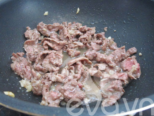 Nấm đùi gà xào thịt bò măng tây - 5
