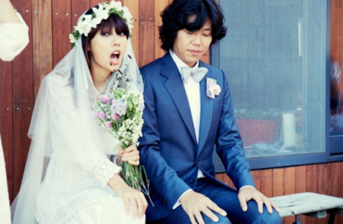 lee hyori cau hon nguoc voi chong moi - 5