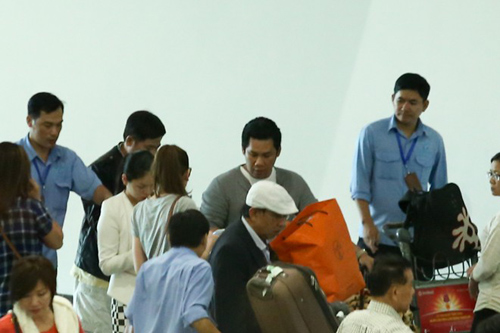 Lộ hình ảnh đầu tiên của con trai Lệ Quyên - 2