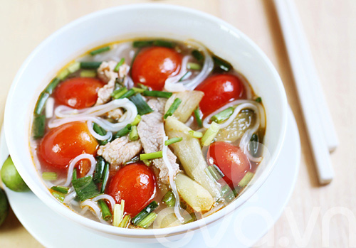 3 mon bun thit, suon, moc cho bua sang - 2