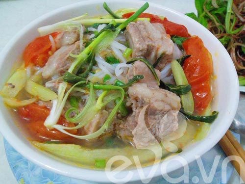 3 mon bun thit, suon, moc cho bua sang - 3