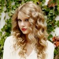 Làm đẹp - Tóc của công chúa Taylor Swiff quá hot