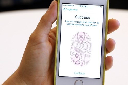 iPhone 5S chỉ mở khóa được bằng tay người sống - 1