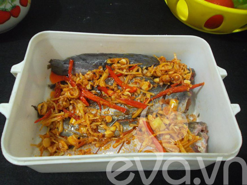 Cá trê nướng sa tế ngày mưa - 4
