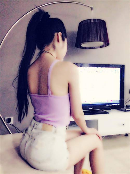 Trấn Thành bỗng biến thành... hot girl - 2