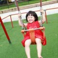 Làm mẹ - Siêu mẫu nhí: Cô bé váy đỏ Khánh Linh