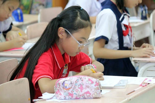phuong my chi nhi nhanh thi "vo sach chu dep" - 3