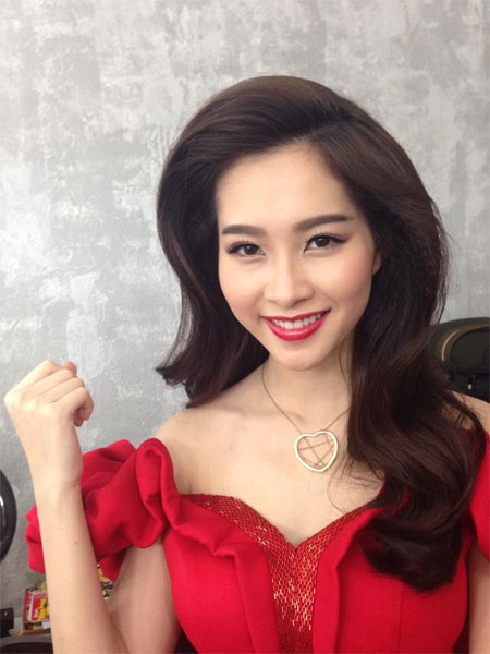 ngo ngang than hinh cuc chuan cua thuy tien - 2