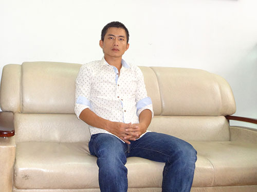 nu giam doc bi ban trai trom tien bang phan mem gian diep - 1