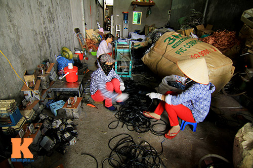 lang 'gom xac' dong co o bac ninh - 9