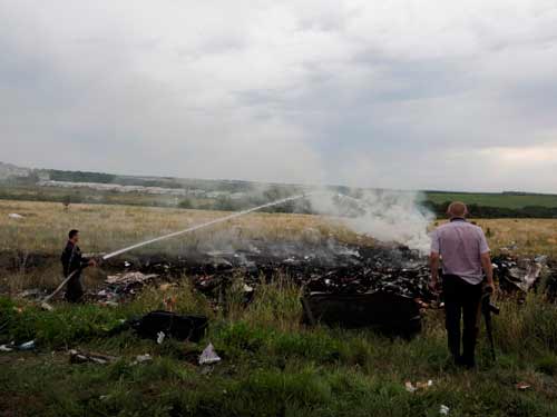am anh khung canh 'nghia dia mh17' - 10