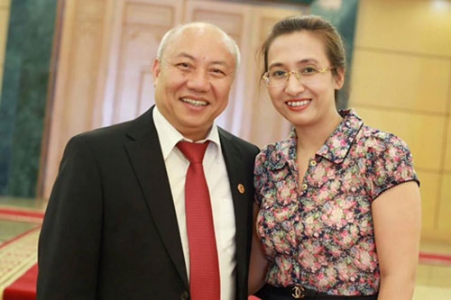 cuoc song hanh phuc cua 3 mc thoi su xinh dep - 4