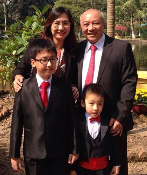 cuoc song hanh phuc cua 3 mc thoi su xinh dep - 5