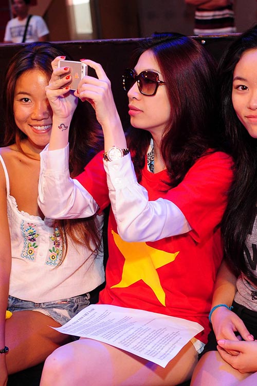pha le hoc hac sau scandal giat chong yen ngoc - 2