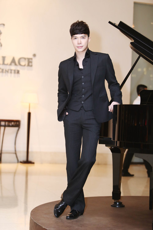 nathan lee dien trai "kho cuong" - 10