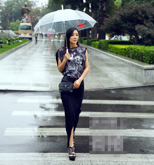 hut anh nhin tren pho nhu thieu nu thuong hai - 7