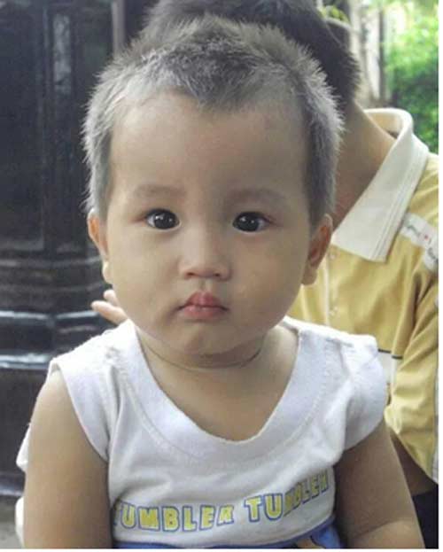 hinh anh truoc khi 'mat tich' cua 11 chau be tai chua bo de - 8
