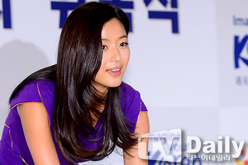 jeon ji hyun lam dai su du lich han quoc - 3