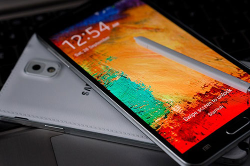 5 mau smartphone xach tay gia tot dang gay sot tai vn - 4