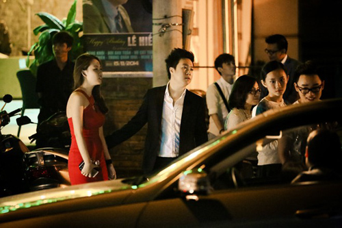 ban gai 9x lang le co vu le hieu trong dem sinh nhat - 17