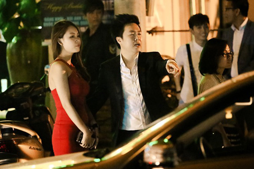 ban gai 9x lang le co vu le hieu trong dem sinh nhat - 18