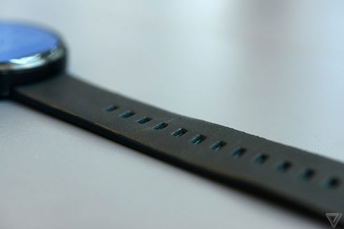 anh thuc te moto 360 - smartwatch dep nhat the gioi - 7