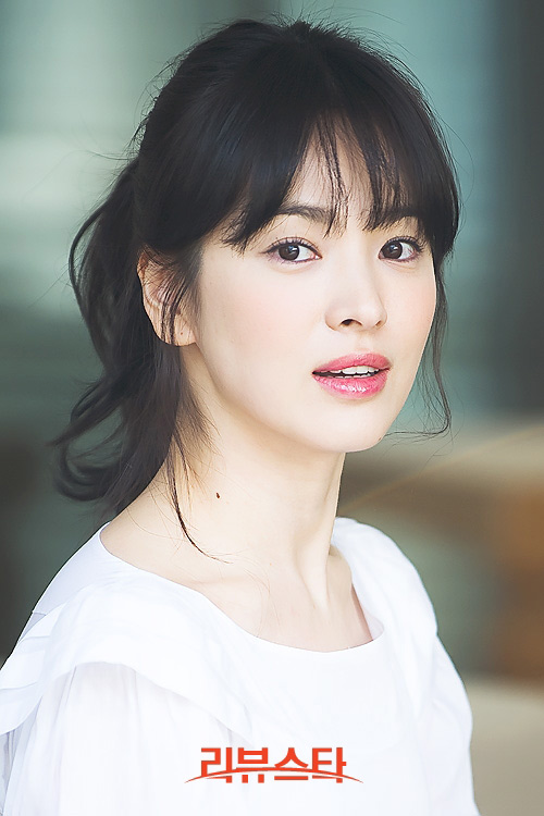 song hye kyo thua nhan tron thue - 1