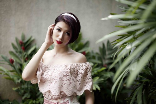 trang tran bat ngo lot xac diu dang - 2