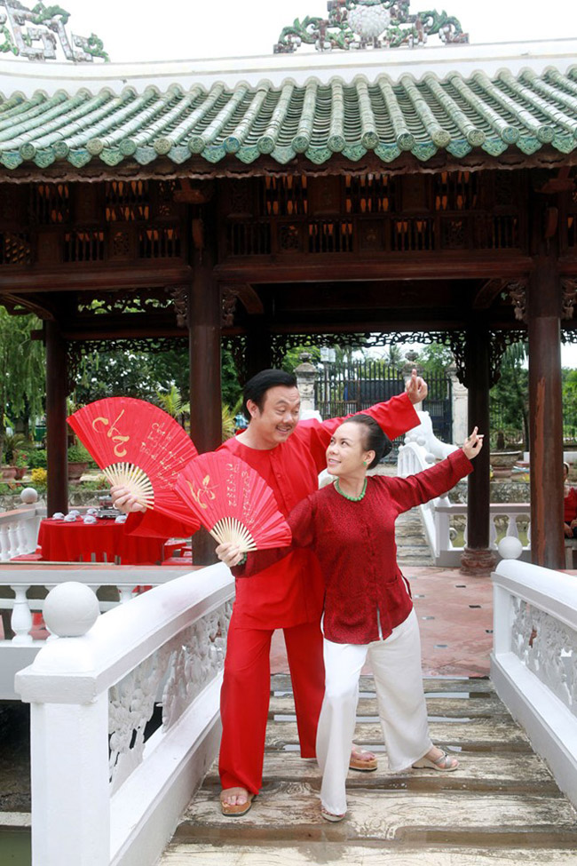 Biệt thự cổ kính, hoành tráng của Việt Hương, Chí Tài