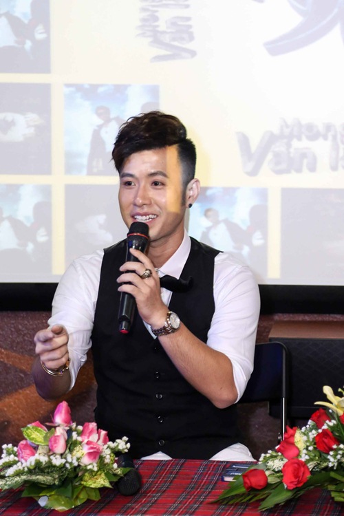 akira phan manh tay chi tien ty cho album moi - 9