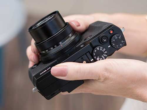 fujifilm x30 ra mat voi kinh ngam dien tu, man hinh lon - 4