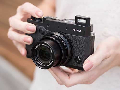 fujifilm x30 ra mat voi kinh ngam dien tu, man hinh lon - 5