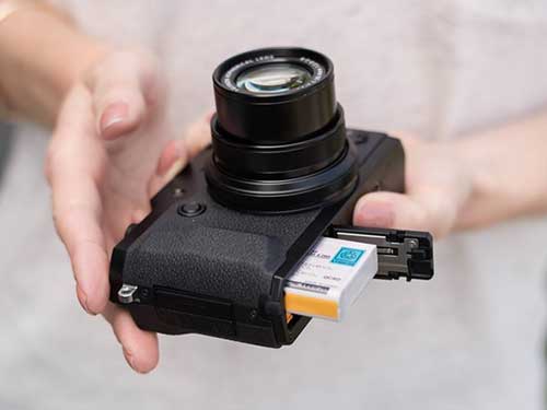 fujifilm x30 ra mat voi kinh ngam dien tu, man hinh lon - 9