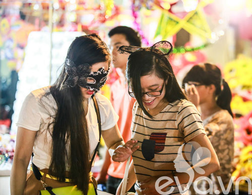 ha noi: khao gia phu kien mua trung thu - 14