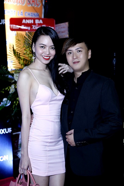 vu hoang diep tre nai vong 1 ben chi gai - 10