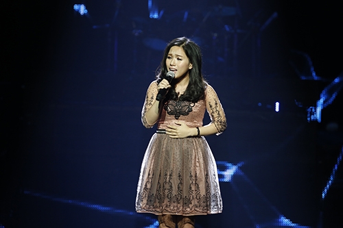 thuy chi "tai xuat" ngay cang xinh dep - 6