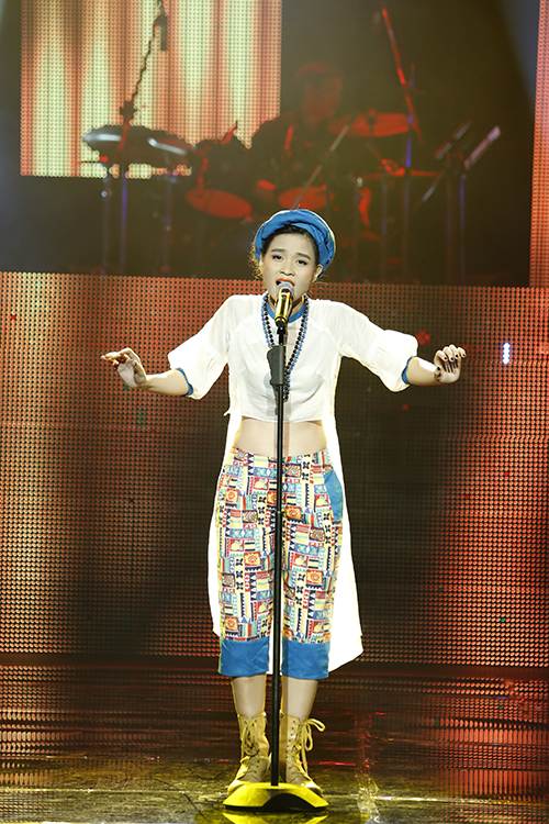 thuy chi "tai xuat" ngay cang xinh dep - 7