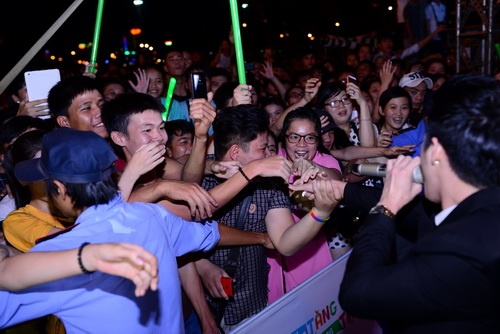 son tung m-tp bui bam "me hoac" fan da nang - 10