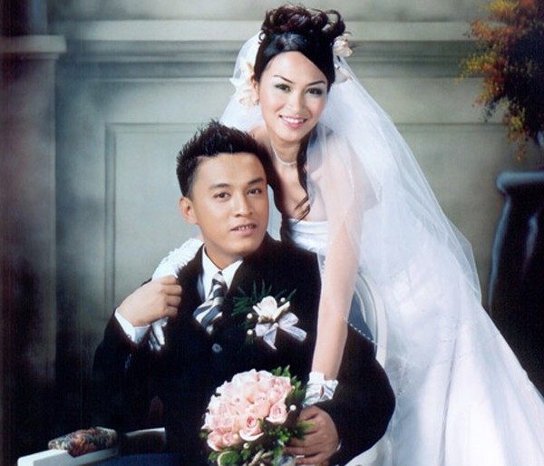 nhung moi tinh do vo giua my nam viet va fan - 2
