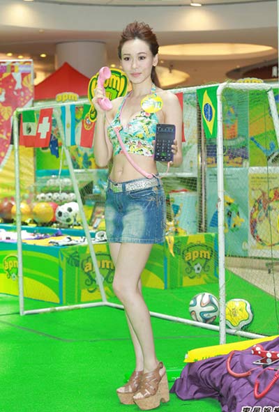lam me don than, tu hoa hau thanh gai quan bar - 5