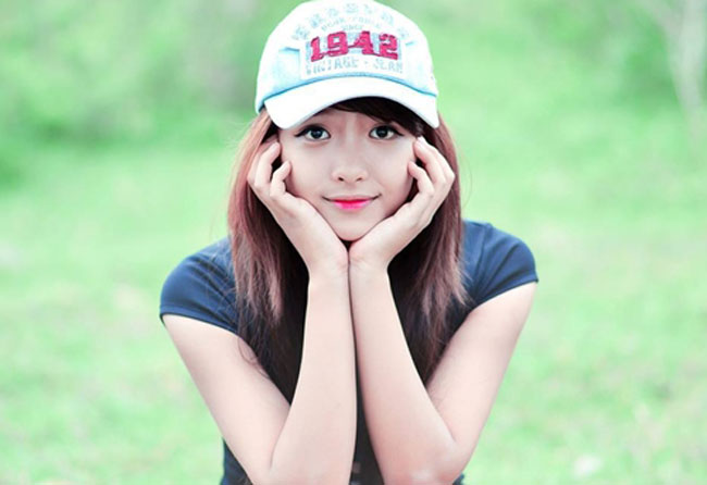 4 hot girl Việt mới nổi xinh đẹp, dáng chuẩn như thiên thần