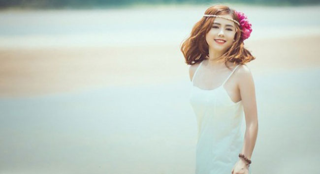4 hot girl Việt mới nổi xinh đẹp, dáng chuẩn như thiên thần