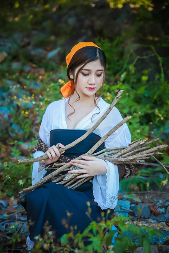 4 hot girl Việt mới nổi xinh đẹp, dáng chuẩn như thiên thần