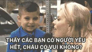 me man be 4 tuoi lanh lung noi khong nho me roi bat khoc - 13